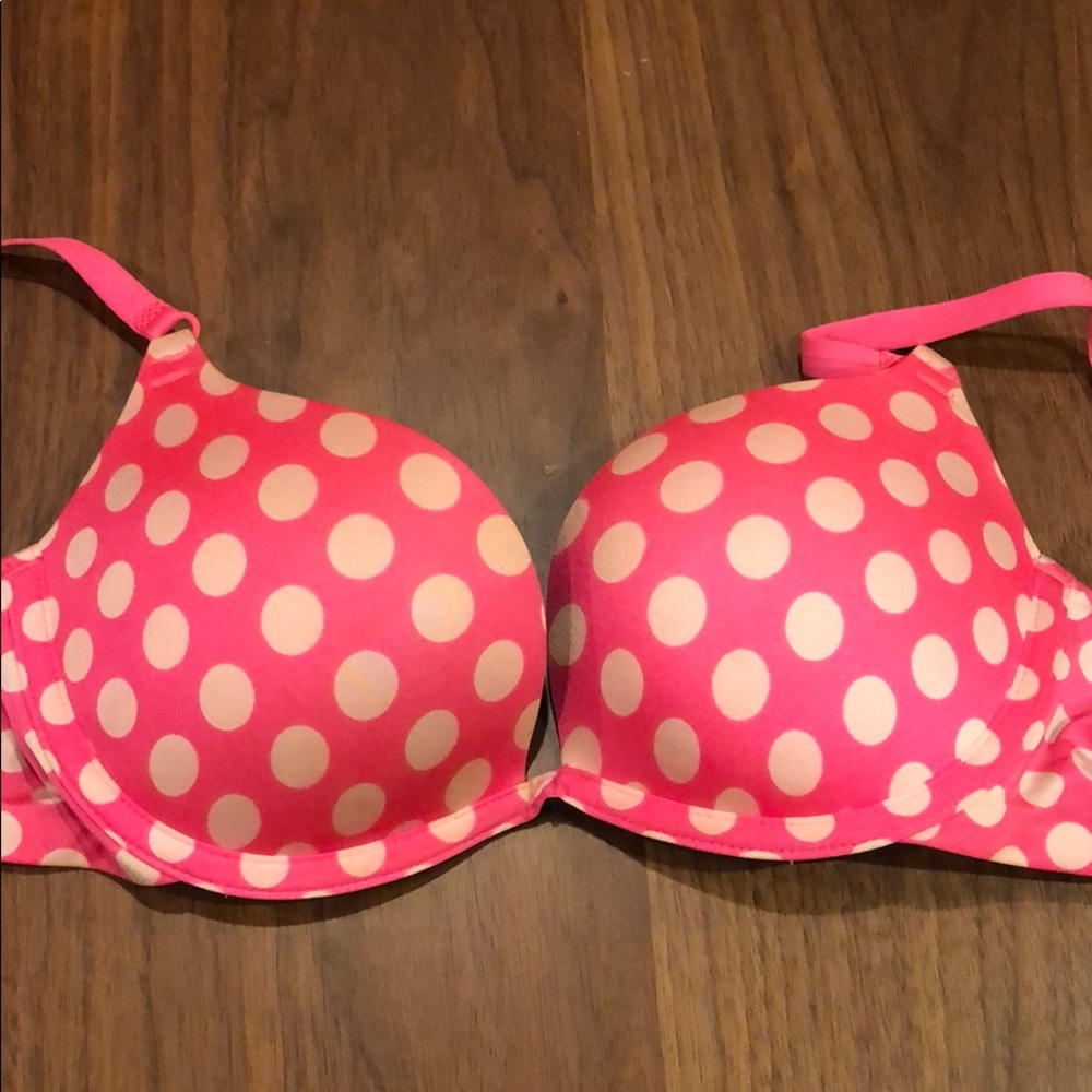 Victoria’s Secret push-up bra